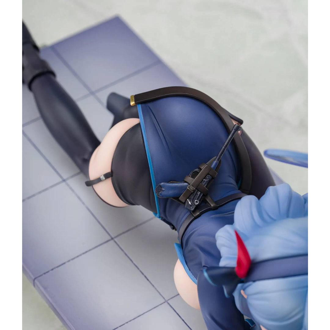 Blue Archive - 1/7 Complete Figure - Ako (Memorial Lobby Ver.)  [PRE-ORDER] (RELEASE JUN26)