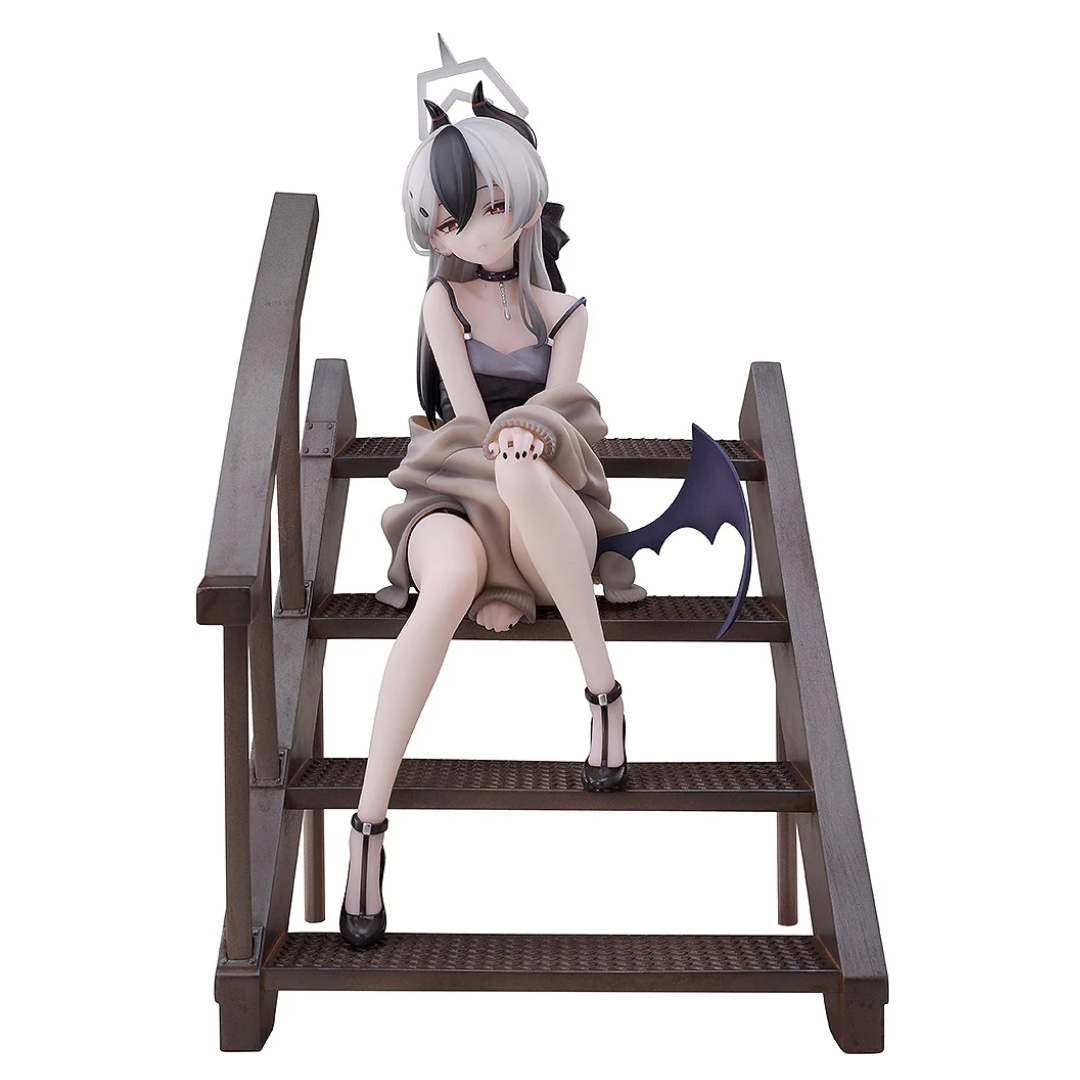 Blue Archive - 1/7 Scale Figure - Kayoko (Dress): Memorial Lobby Ver.  [PRE-ORDER] (RELEASE SEP26)