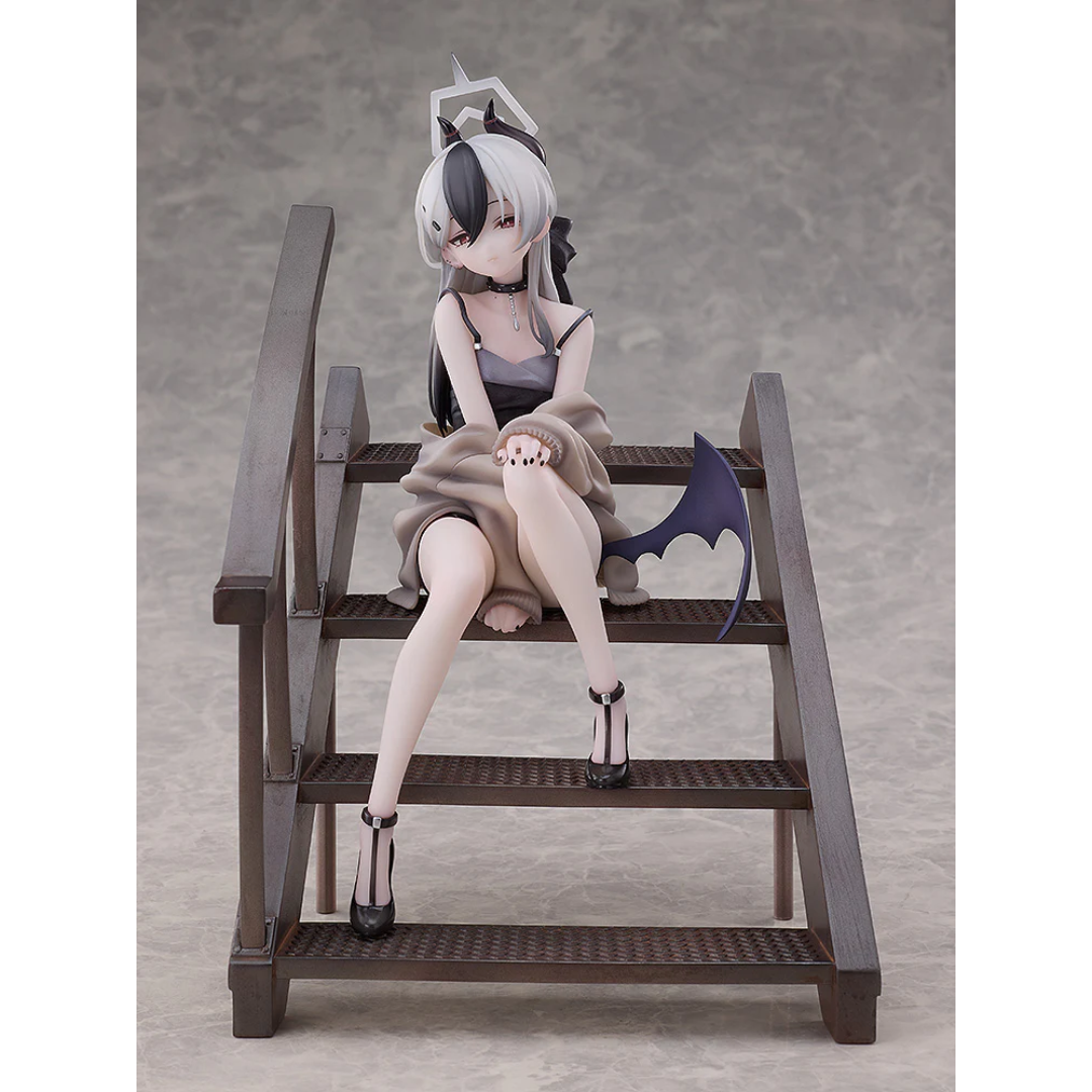 Blue Archive - 1/7 Scale Figure - Kayoko (Dress): Memorial Lobby Ver.  [PRE-ORDER] (RELEASE SEP26)