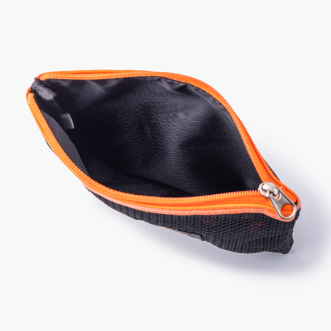 Digimon - Digimon Adventure - Mesh Pouch Mature Black [INSTOCK]