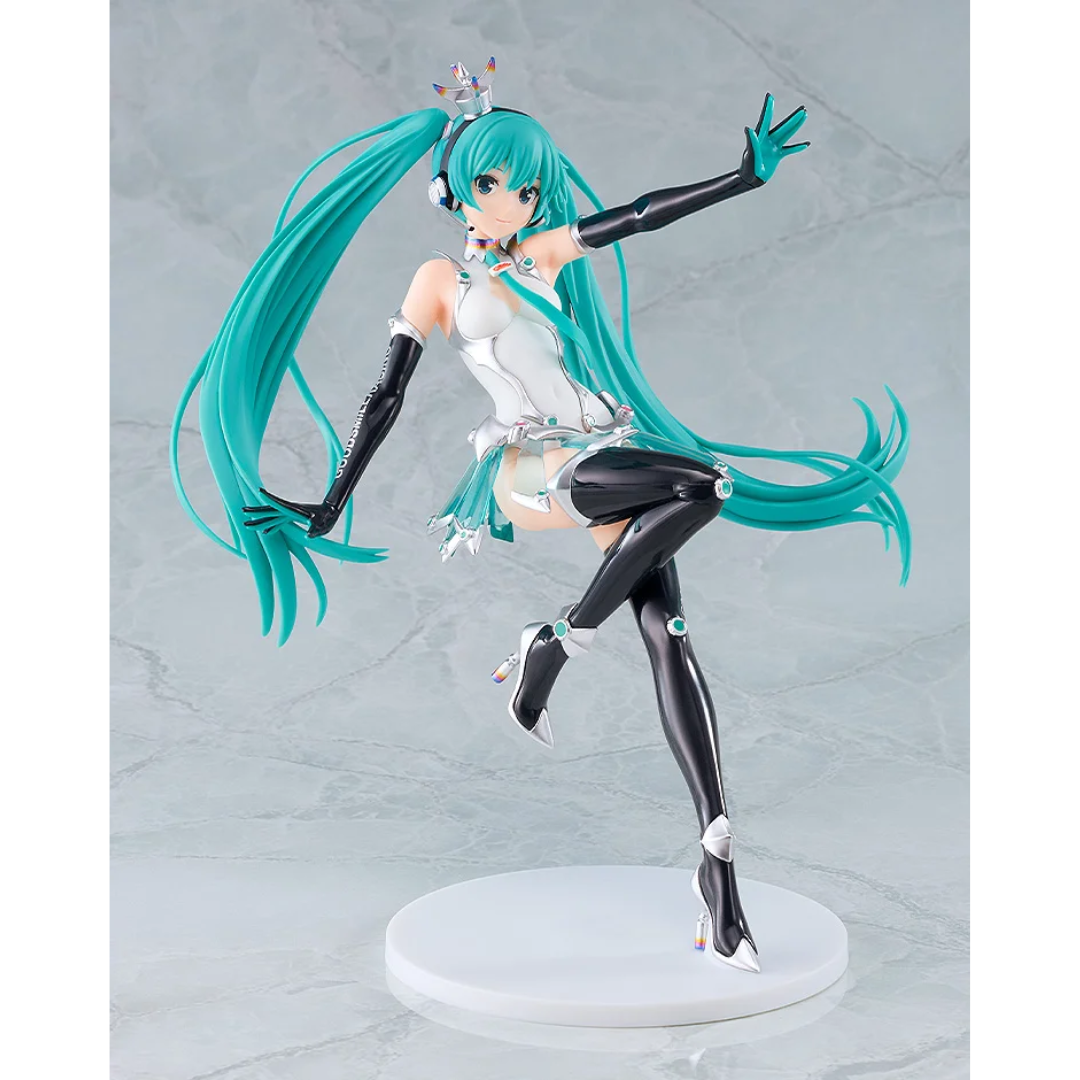 Hatsune Miku - GT Project 1/8 Scale Plastic Model Kit - Reincarnation Racing Miku: 2013 Ver. [PRE-ORDER] (RELEASE APR26)
