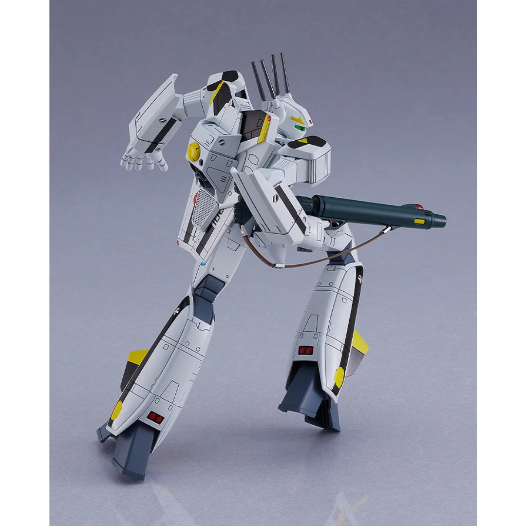 PLAMAX 1/72 Scale Plastic Model Kit - PX10 1/72 VF-1S Battroid Valkyrie Roy Focker Special  [PRE-ORDER](RELEASE FEB25)